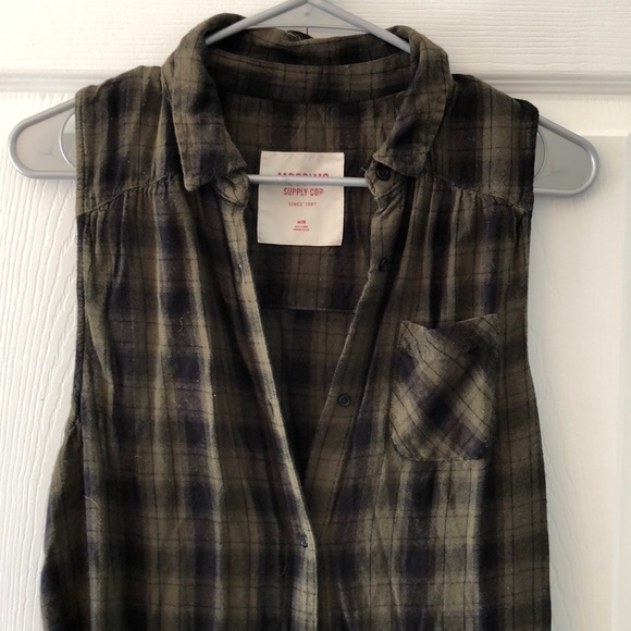 Missimo Co Flannel Dress - Picture 2 of 4